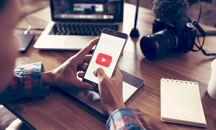 How to Generate Leads From YouTube Live